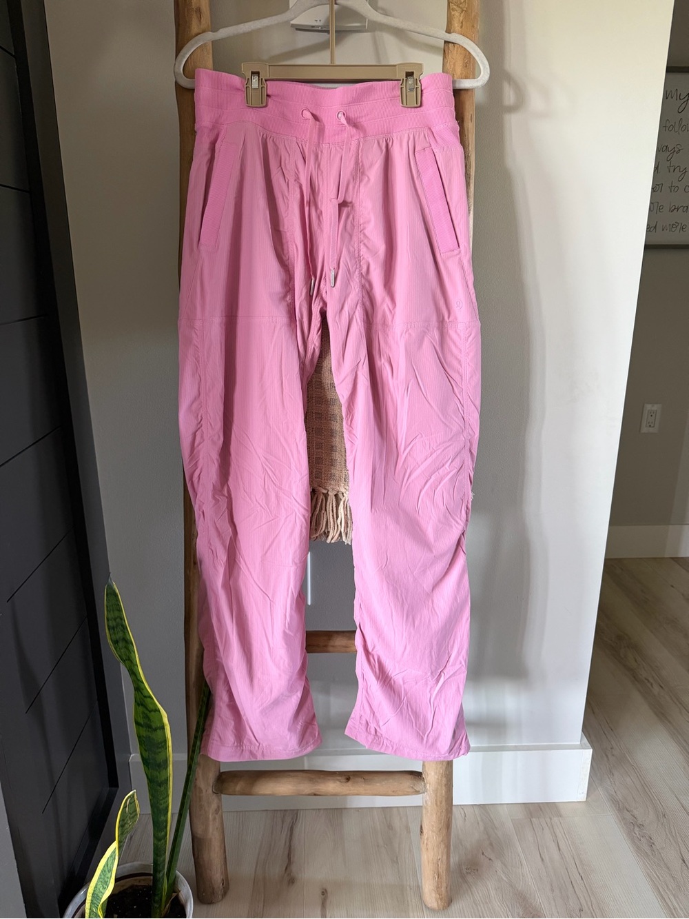 Lululemon Dance Studio Pants 🌸